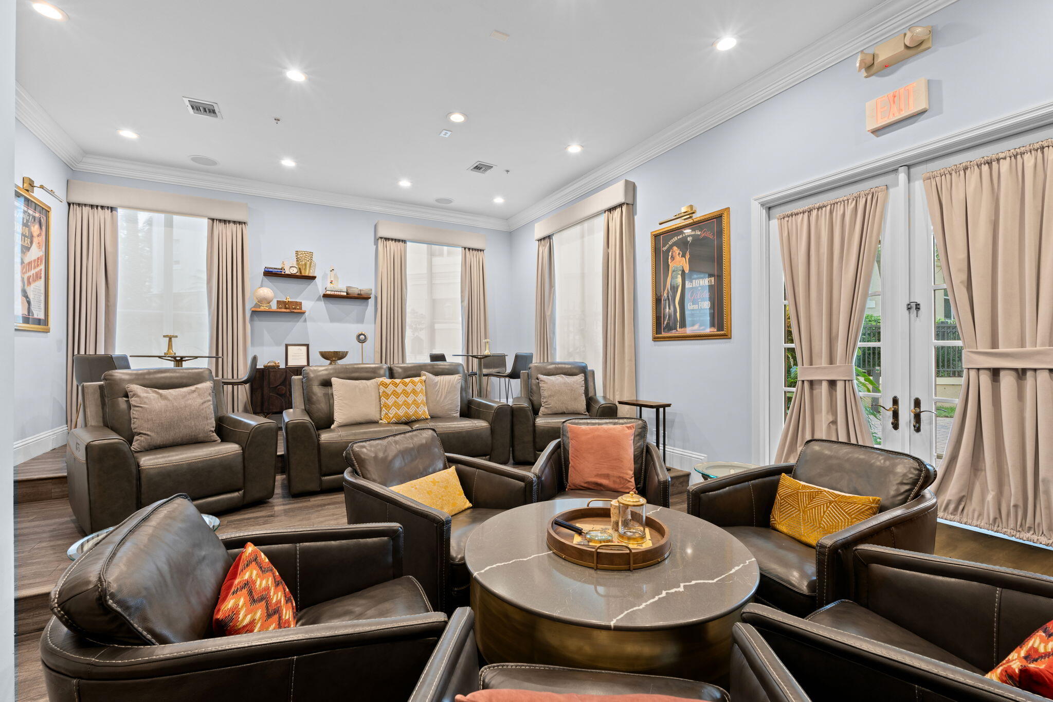 COURTYARDS IN CITYPLACE CONDO - Residential