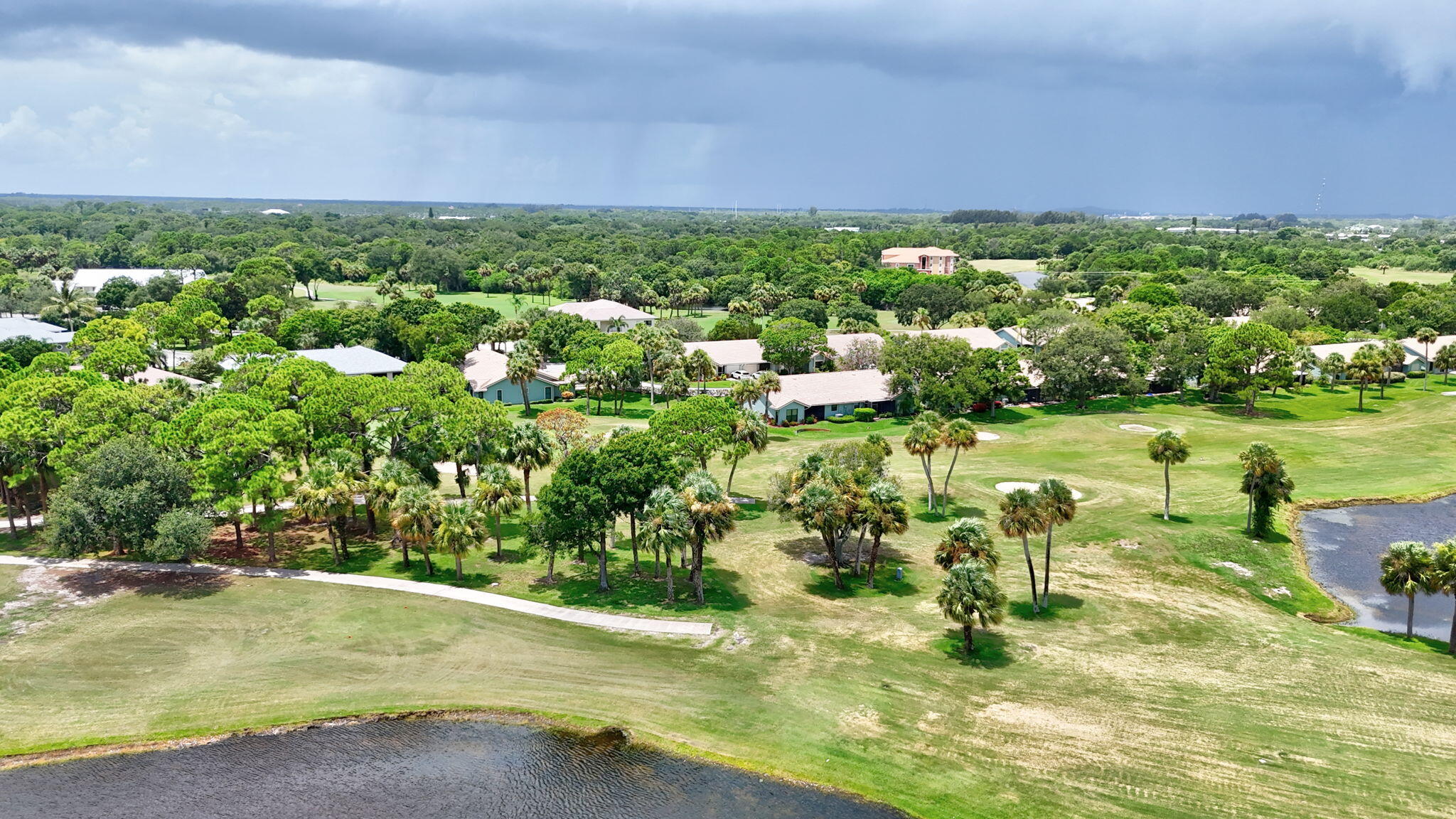 GARDEN VILLAS OF GATOR TRACE UNIT I - Residential Lease