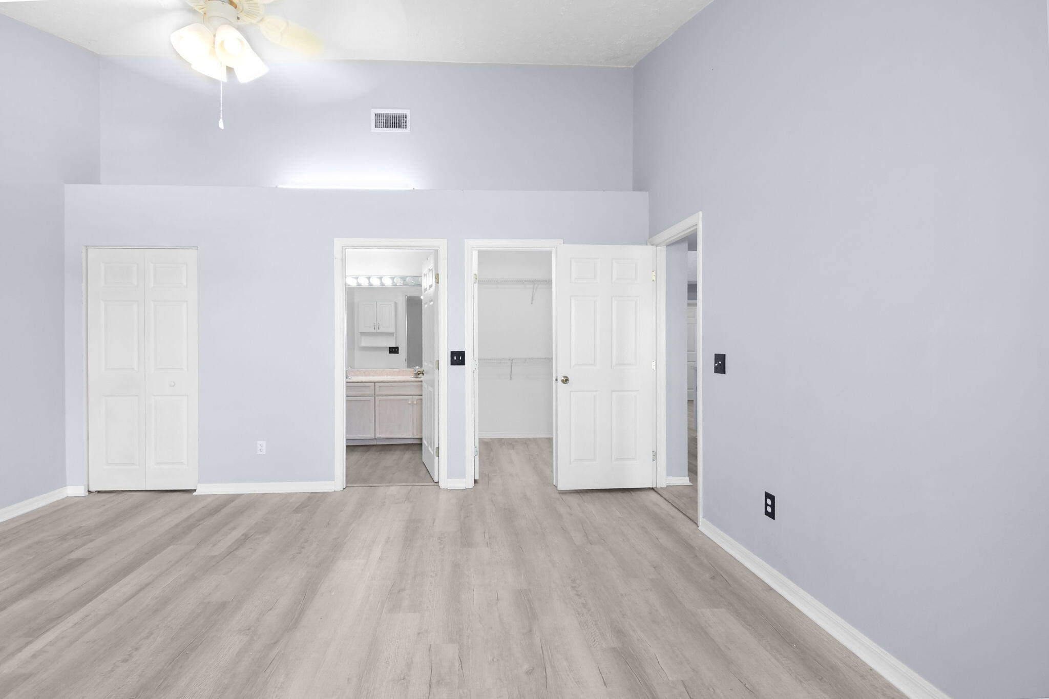 GARDEN VILLAS OF GATOR TRACE UNIT I - Residential Lease