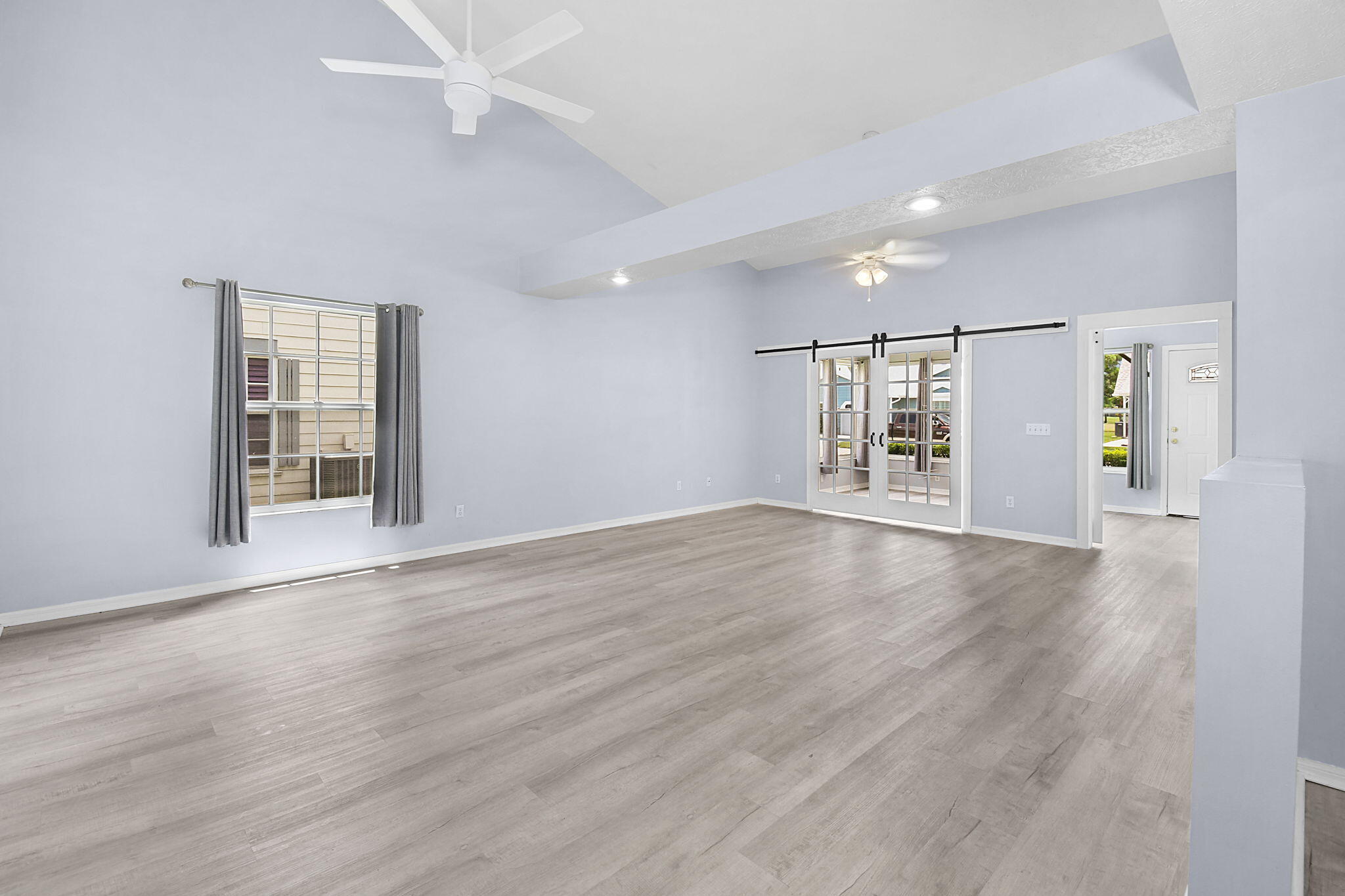 GARDEN VILLAS OF GATOR TRACE UNIT I - Residential Lease