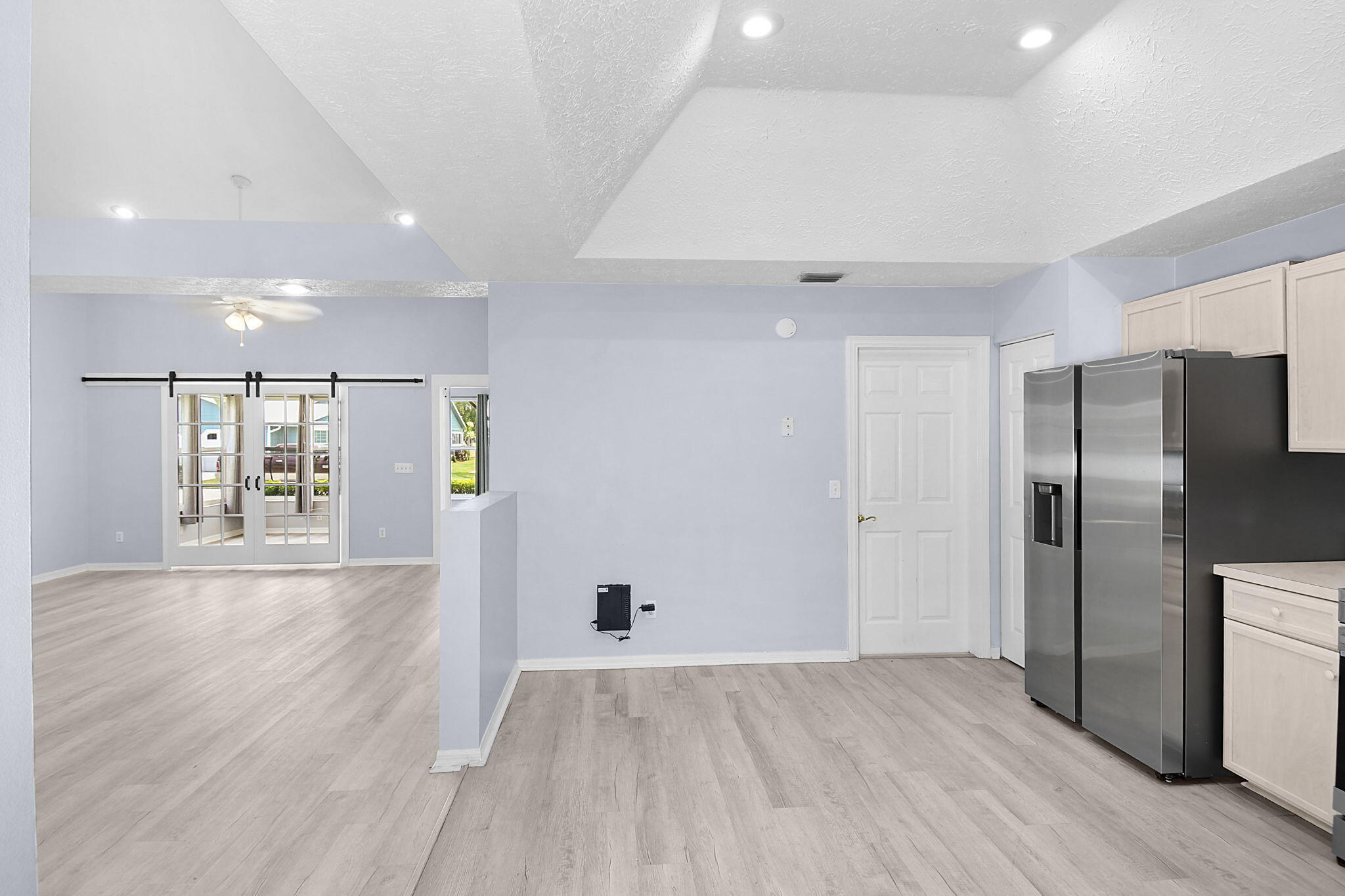 GARDEN VILLAS OF GATOR TRACE UNIT I - Residential Lease