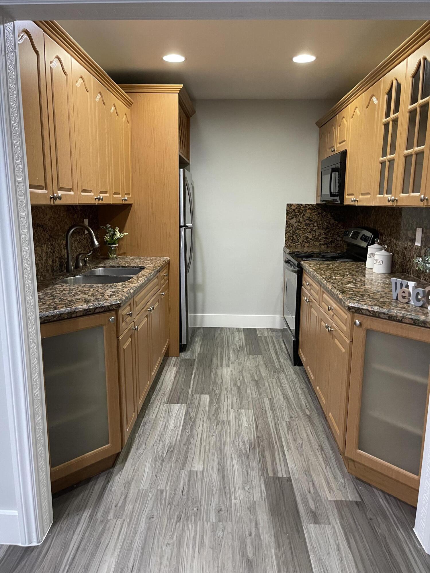 LAKES OF ACADIA UNIT ONE - Residential