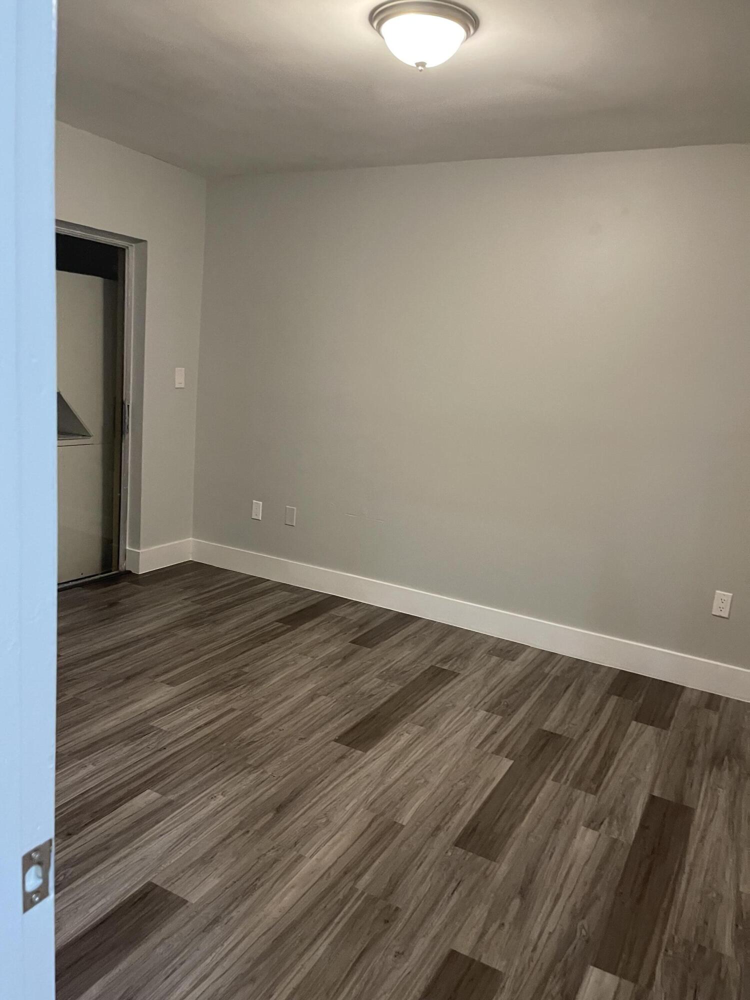 LAKES OF ACADIA UNIT ONE - Residential