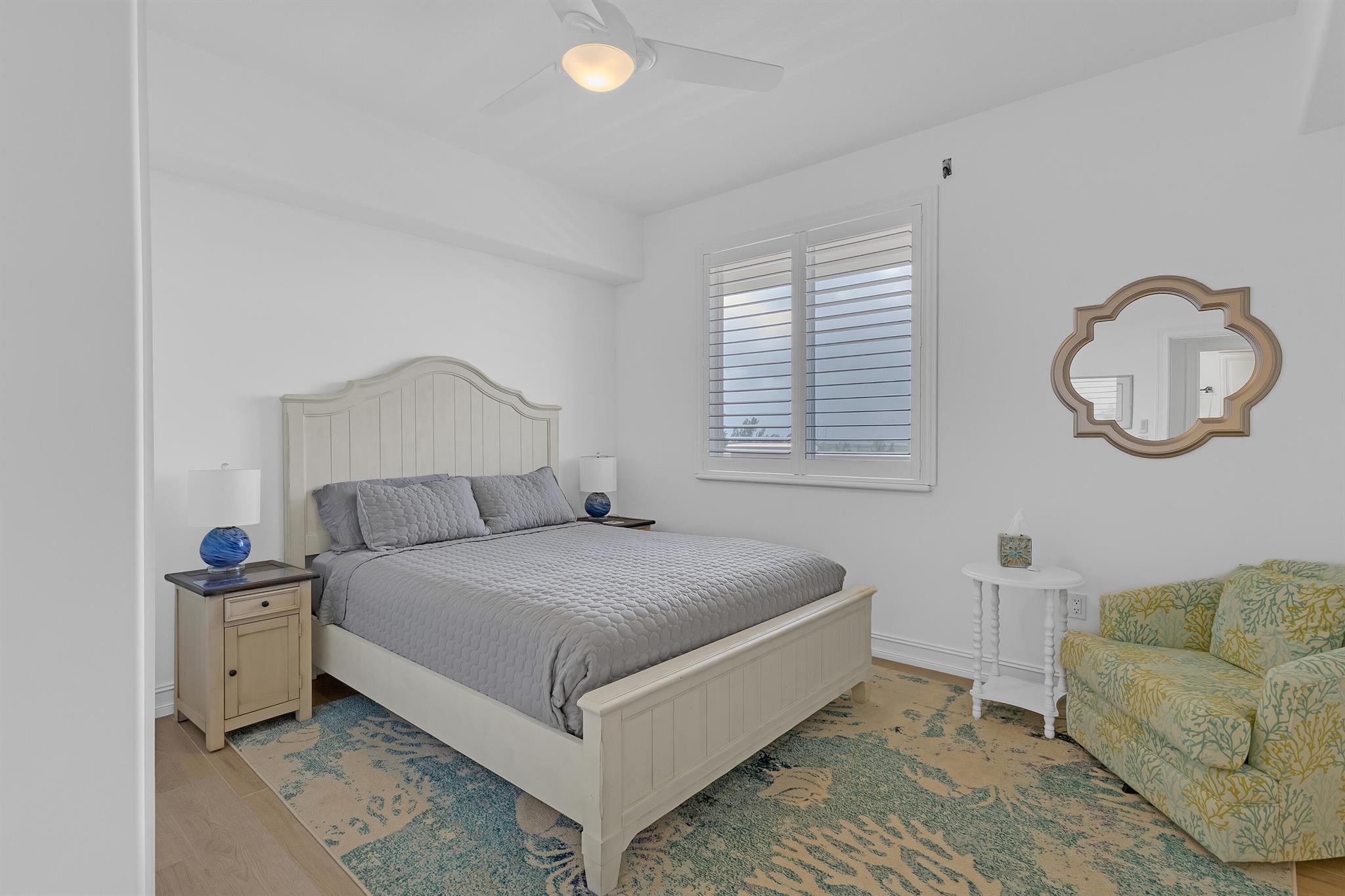 OCEANIQUE OCEANFRONT, A C - Residential