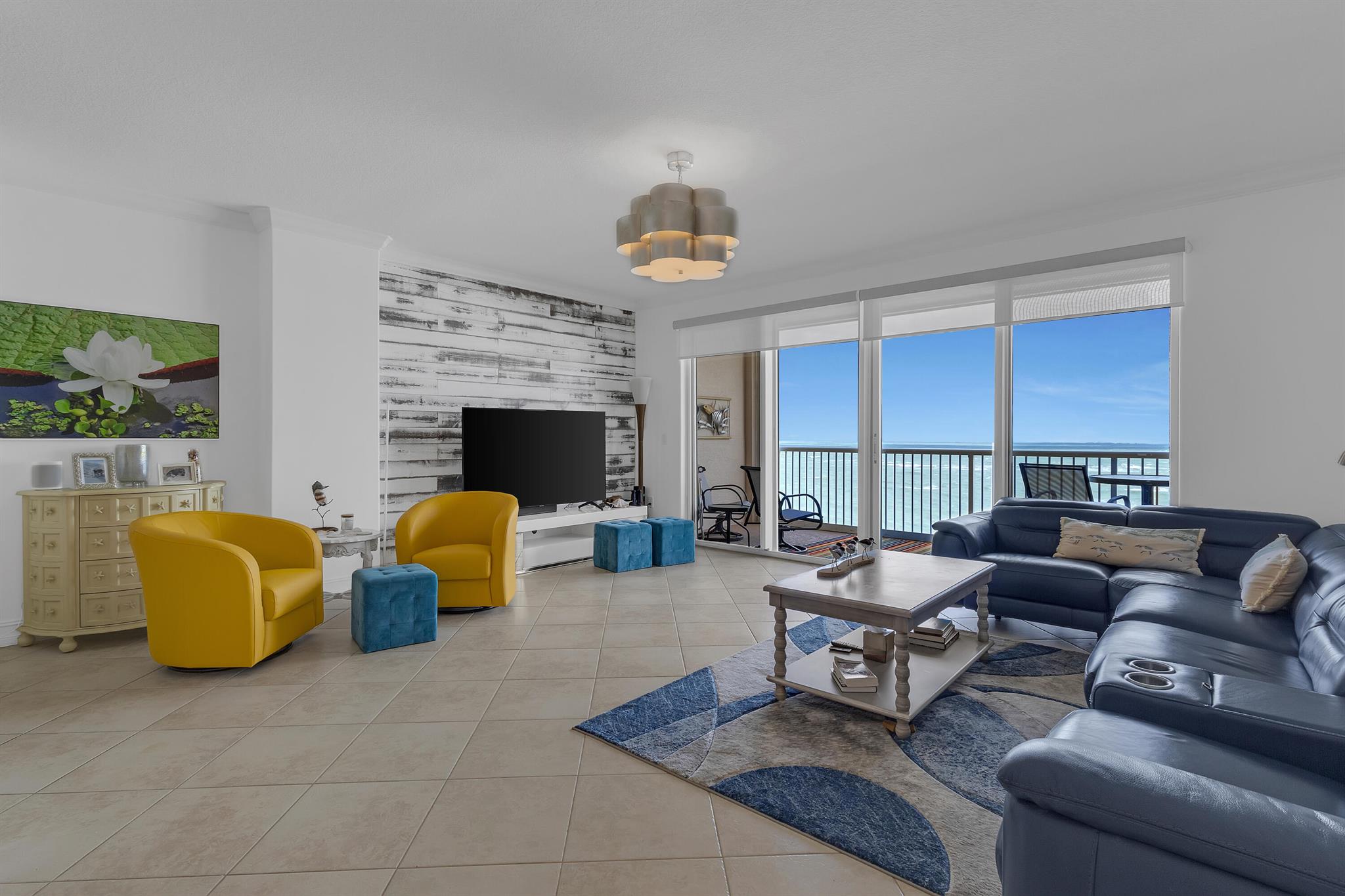 OCEANIQUE OCEANFRONT, A C - Residential