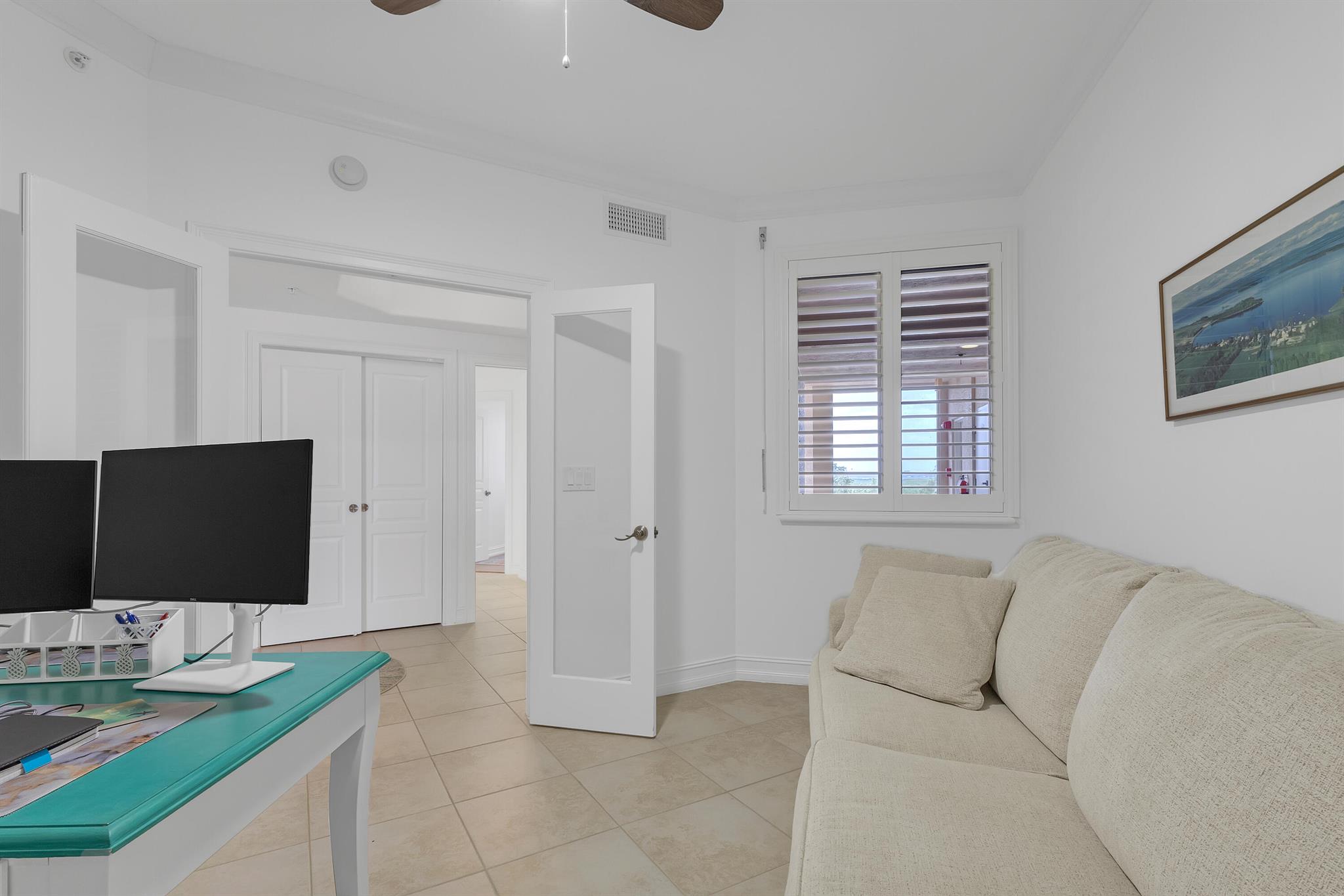 OCEANIQUE OCEANFRONT, A C - Residential