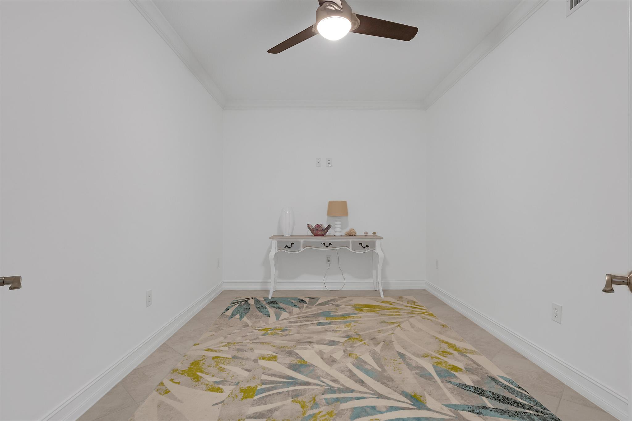OCEANIQUE OCEANFRONT, A C - Residential