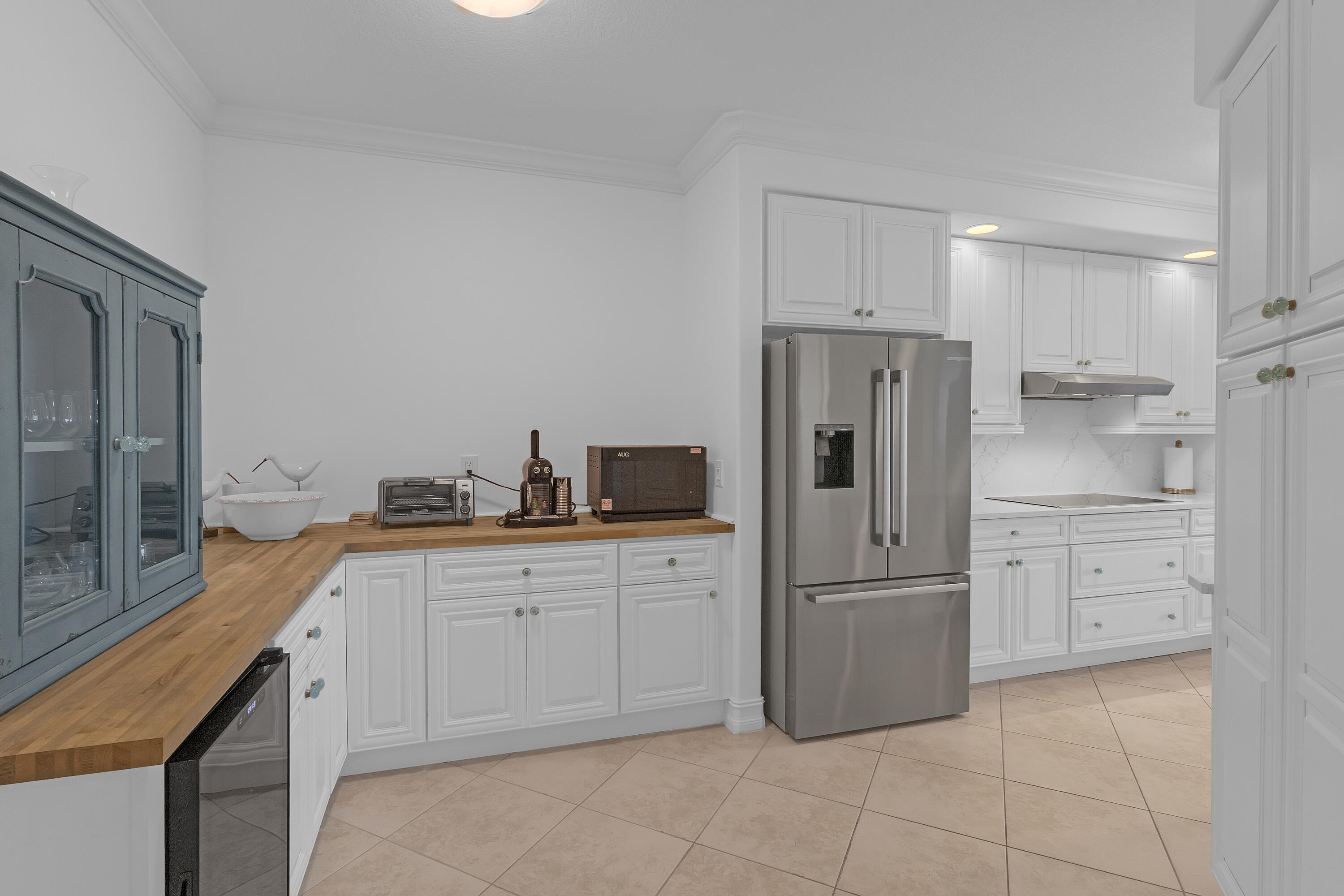 OCEANIQUE OCEANFRONT, A CONDOMINIUM - Residential