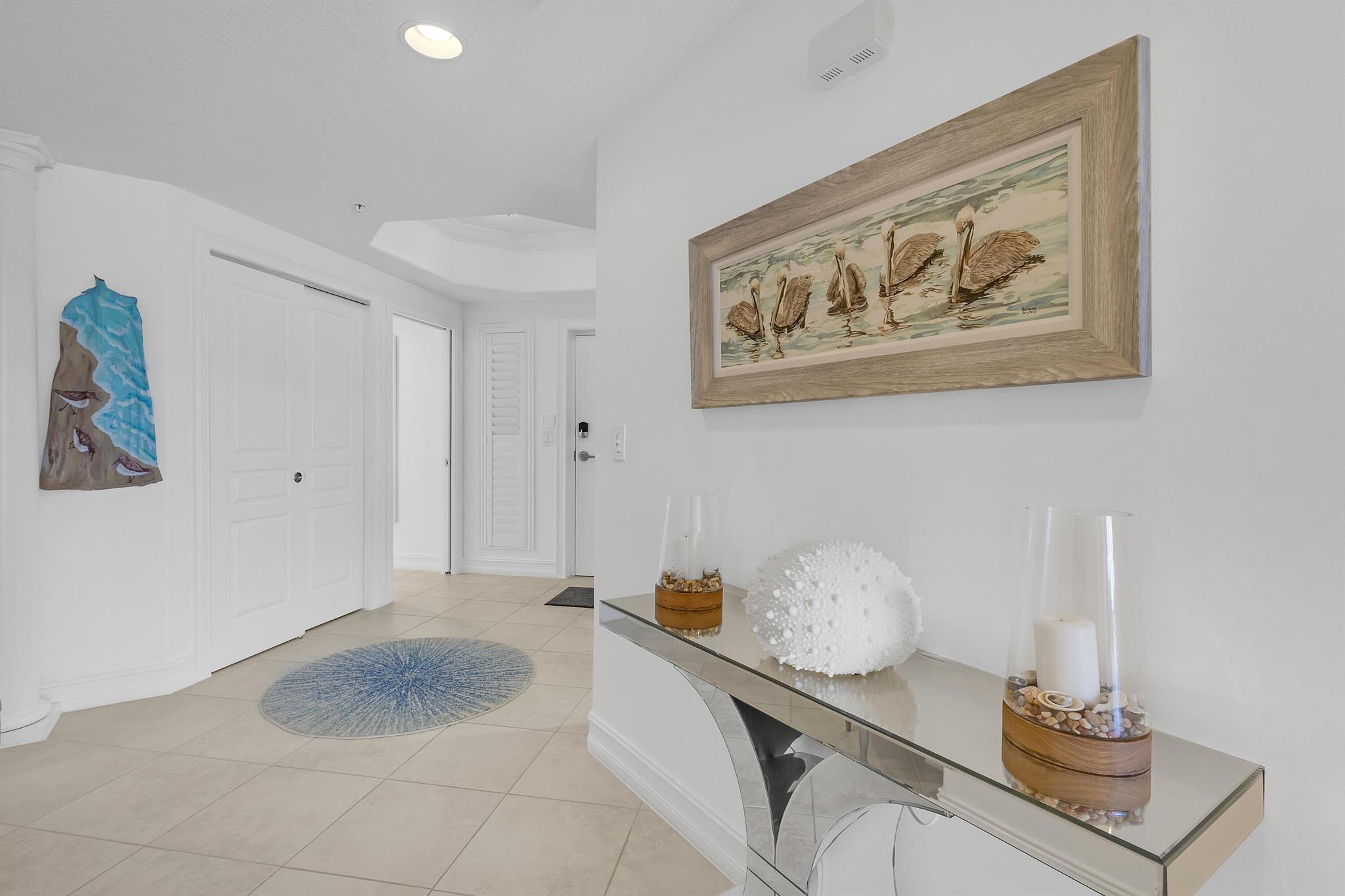 OCEANIQUE OCEANFRONT, A C - Residential