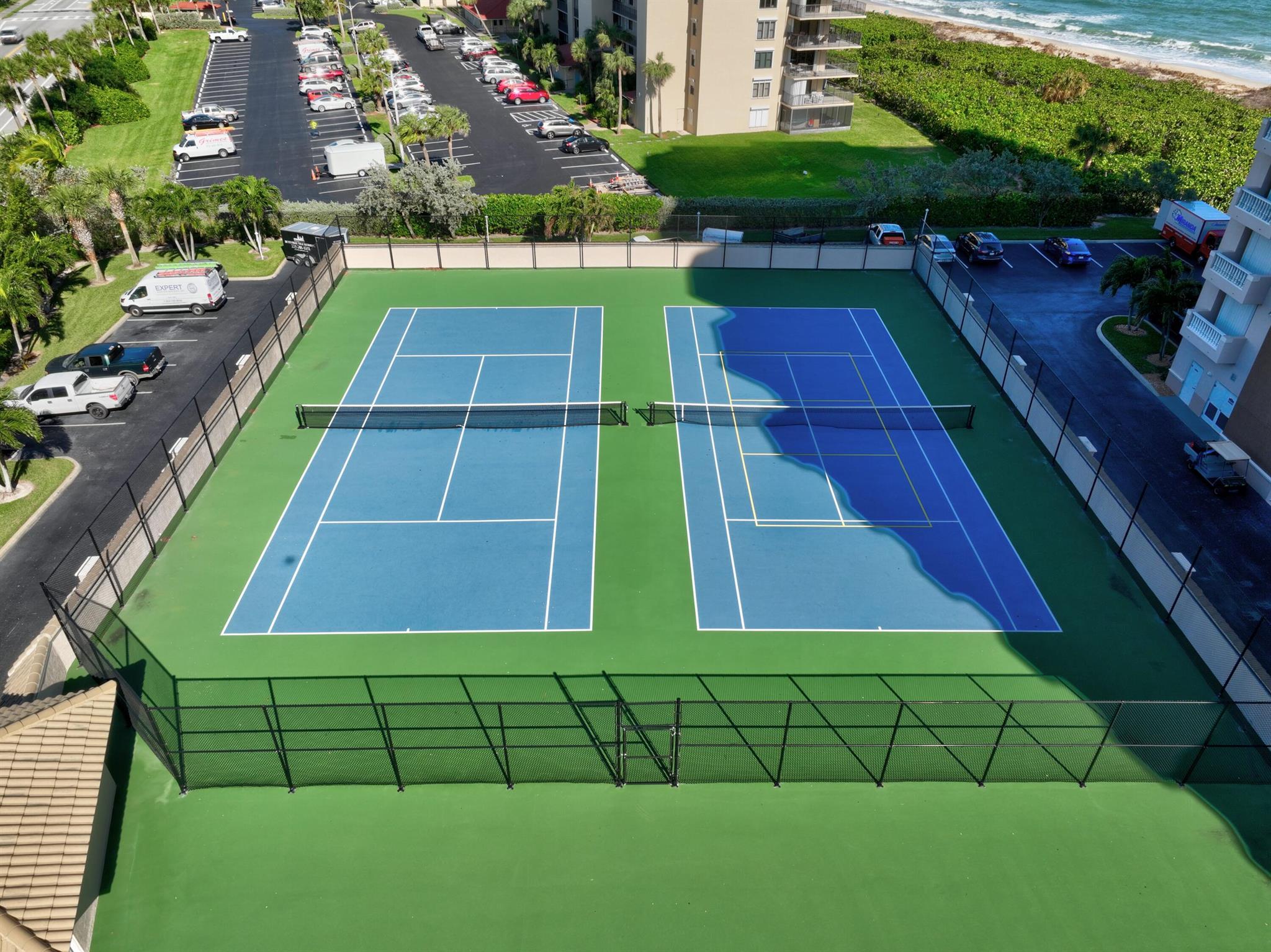 OCEANIQUE OCEANFRONT, A C - Residential