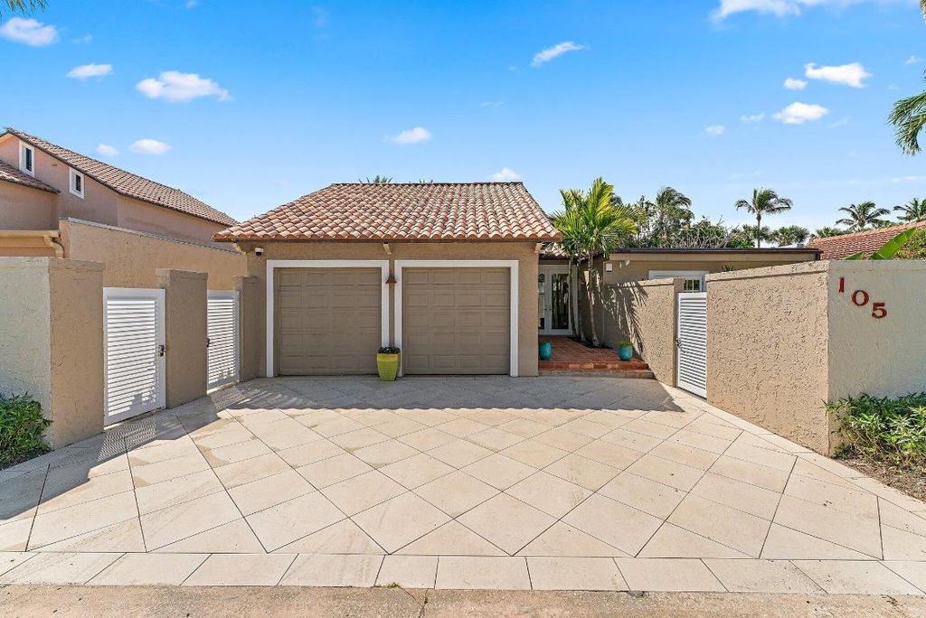 Photo of 105 Rainbow Fish Circle, Jupiter, FL 33477 (MLS # R11061260)