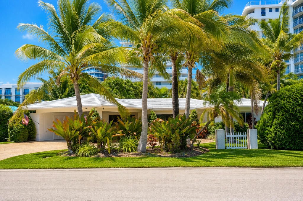2200 NE 32nd Avenue, Fort Lauderdale FL 33305