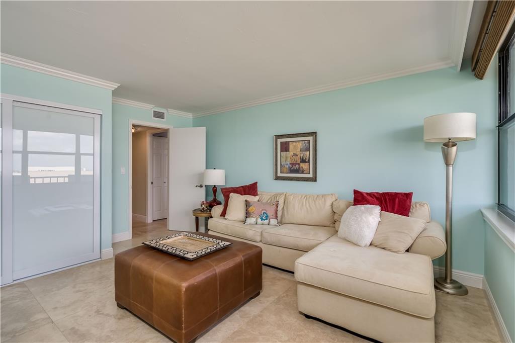 Corinthian Intracoastal - Residential