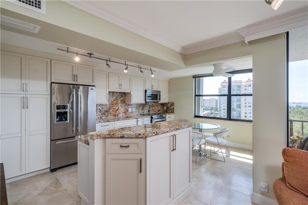 Corinthian Intracoastal - Residential