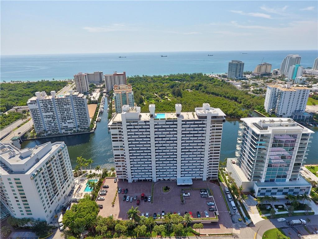Corinthian Intracoastal - Residential