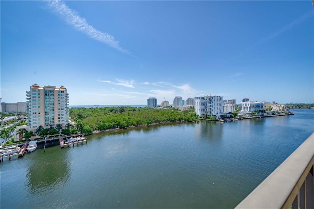 Corinthian Intracoastal - Residential