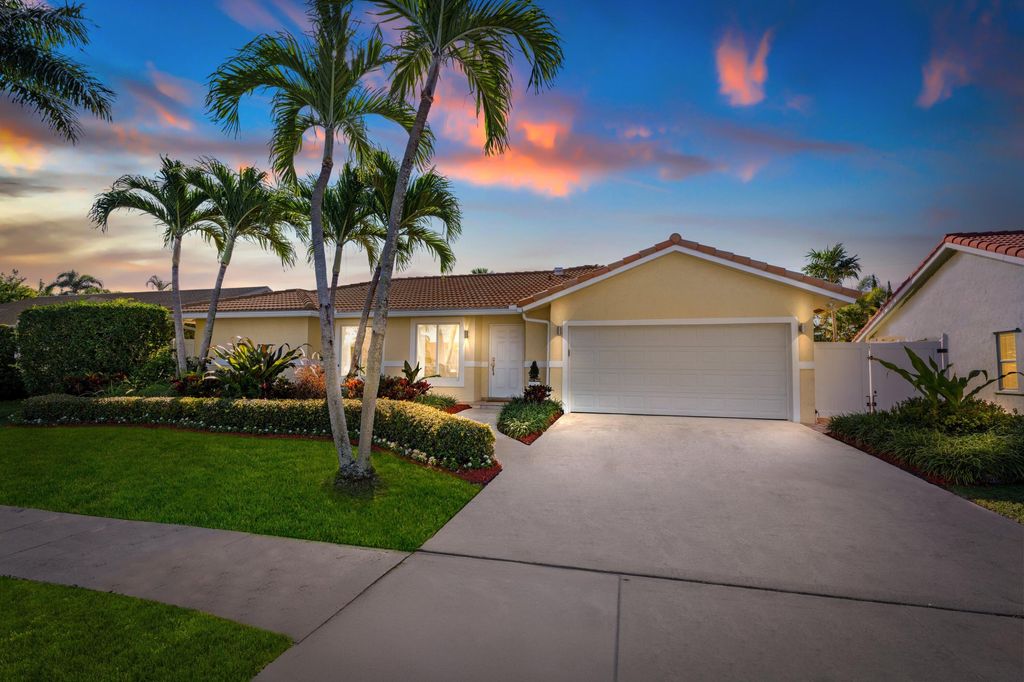 Photo of 340 N Country Club Boulevard, Boca Raton, FL 33487 (MLS # R11158851)
