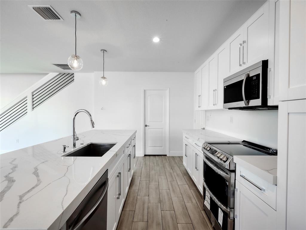 PROSPECT GARDENS - Residential Lease