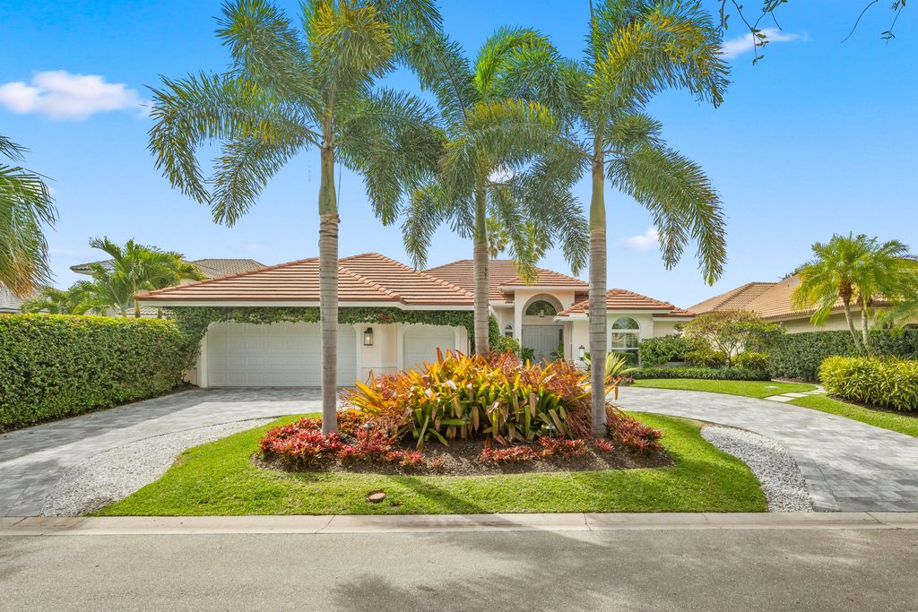 Photo of 123 Echo Lane, Jupiter, FL 33458 (MLS # B26016948)