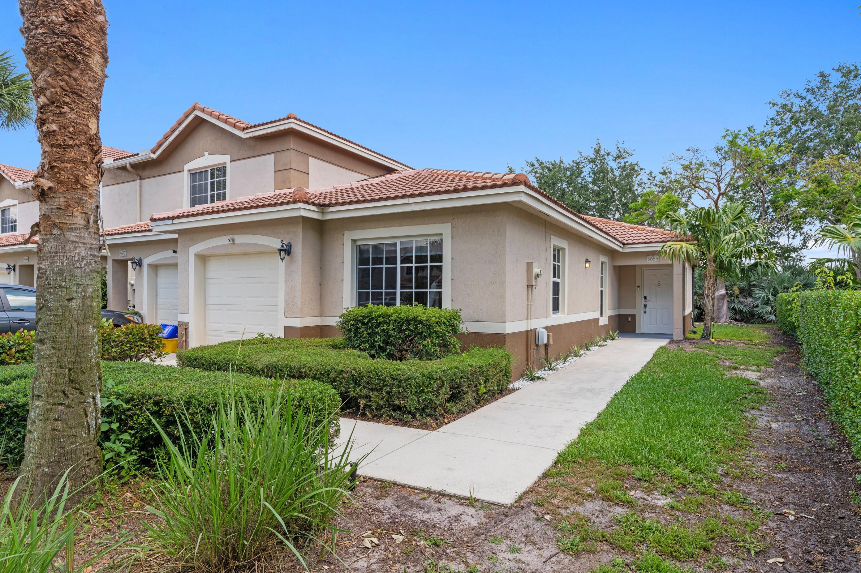 GREEN CAY VILLAGE - Residential Lease