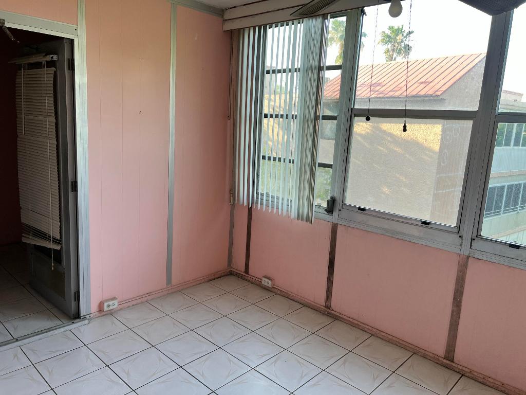 PALM LAKES CONDO - Residential