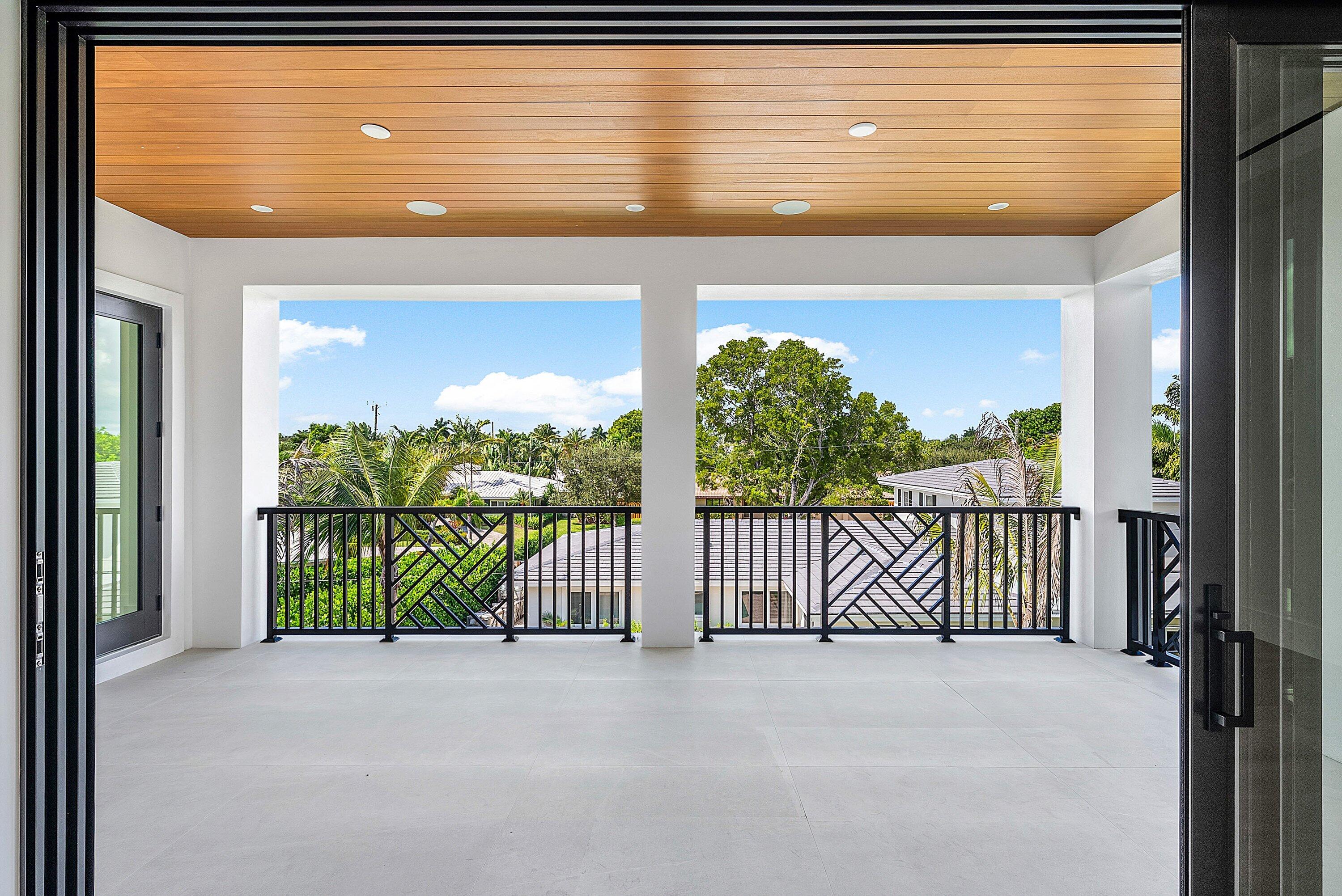 Coral Ridge - Residential