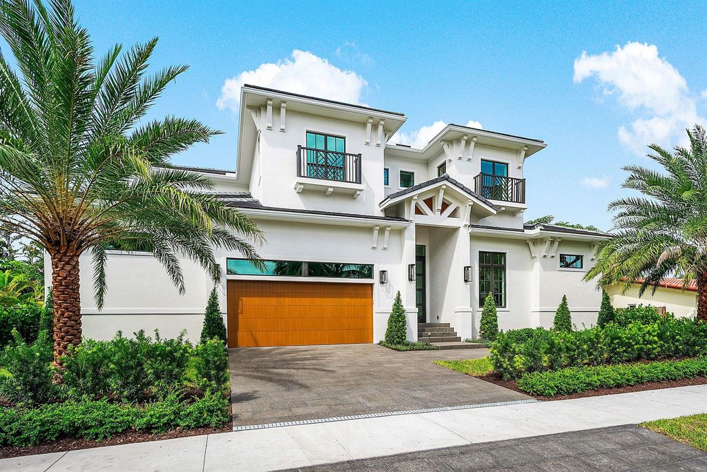 Photo of 2609 NE 27 Way, Fort Lauderdale, FL 33306 (MLS # R11132910)