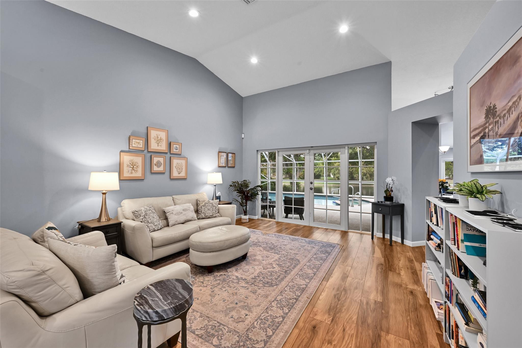 BROOKSIDE - Residential