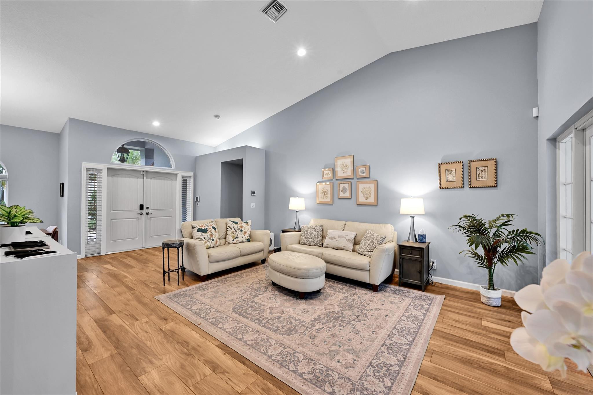 BROOKSIDE - Residential