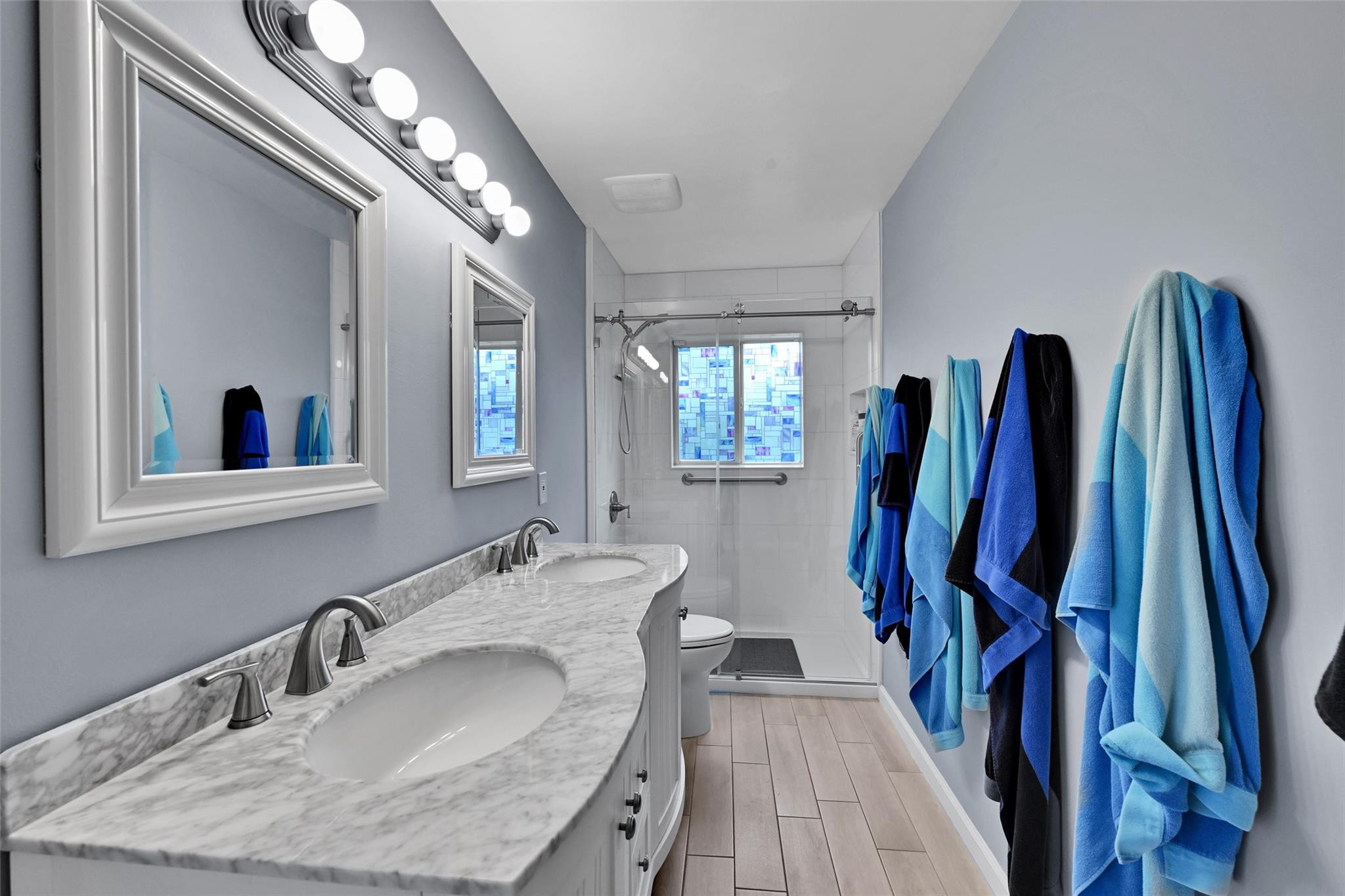 BROOKSIDE - Residential