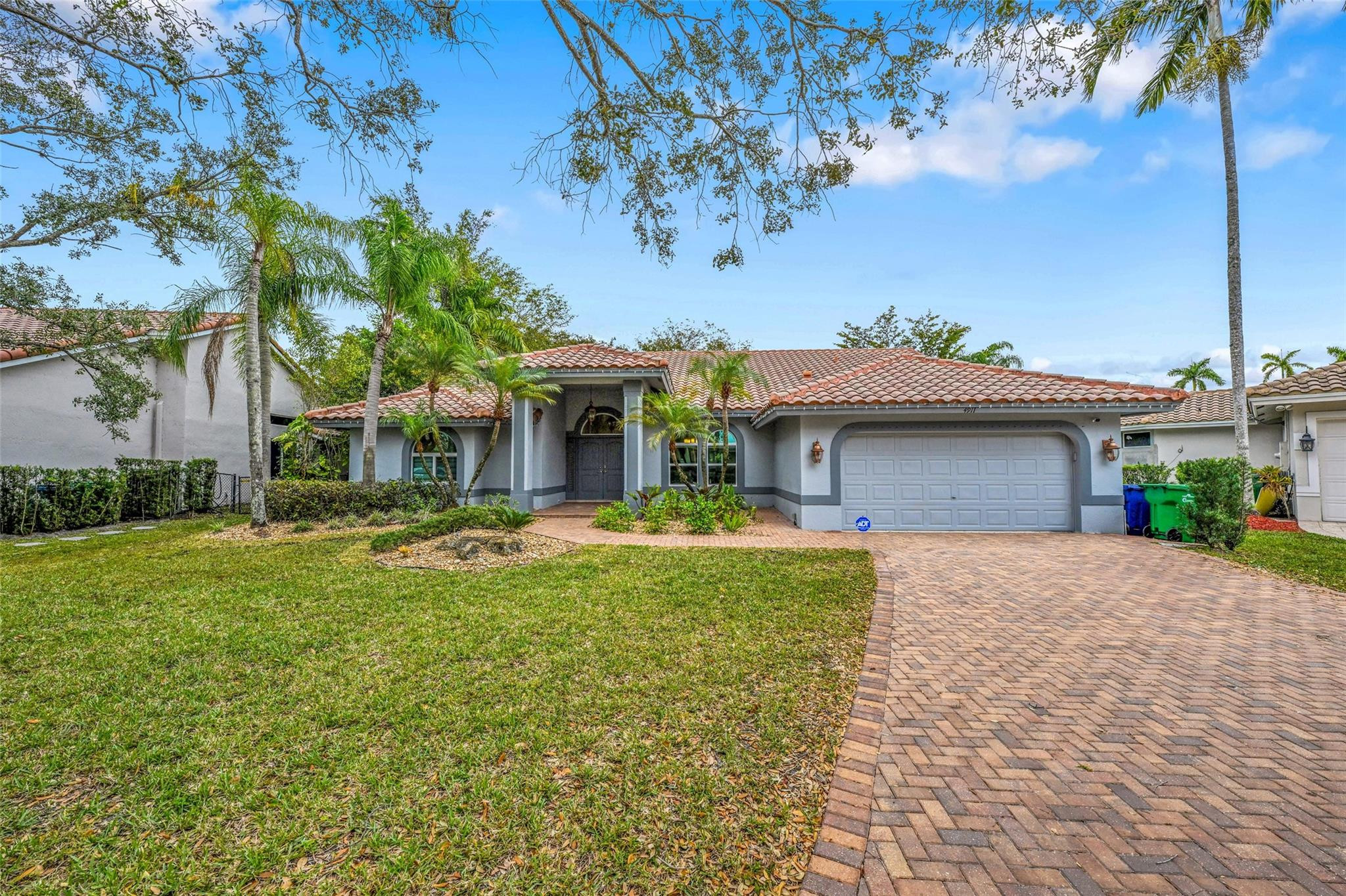 BROOKSIDE - Residential