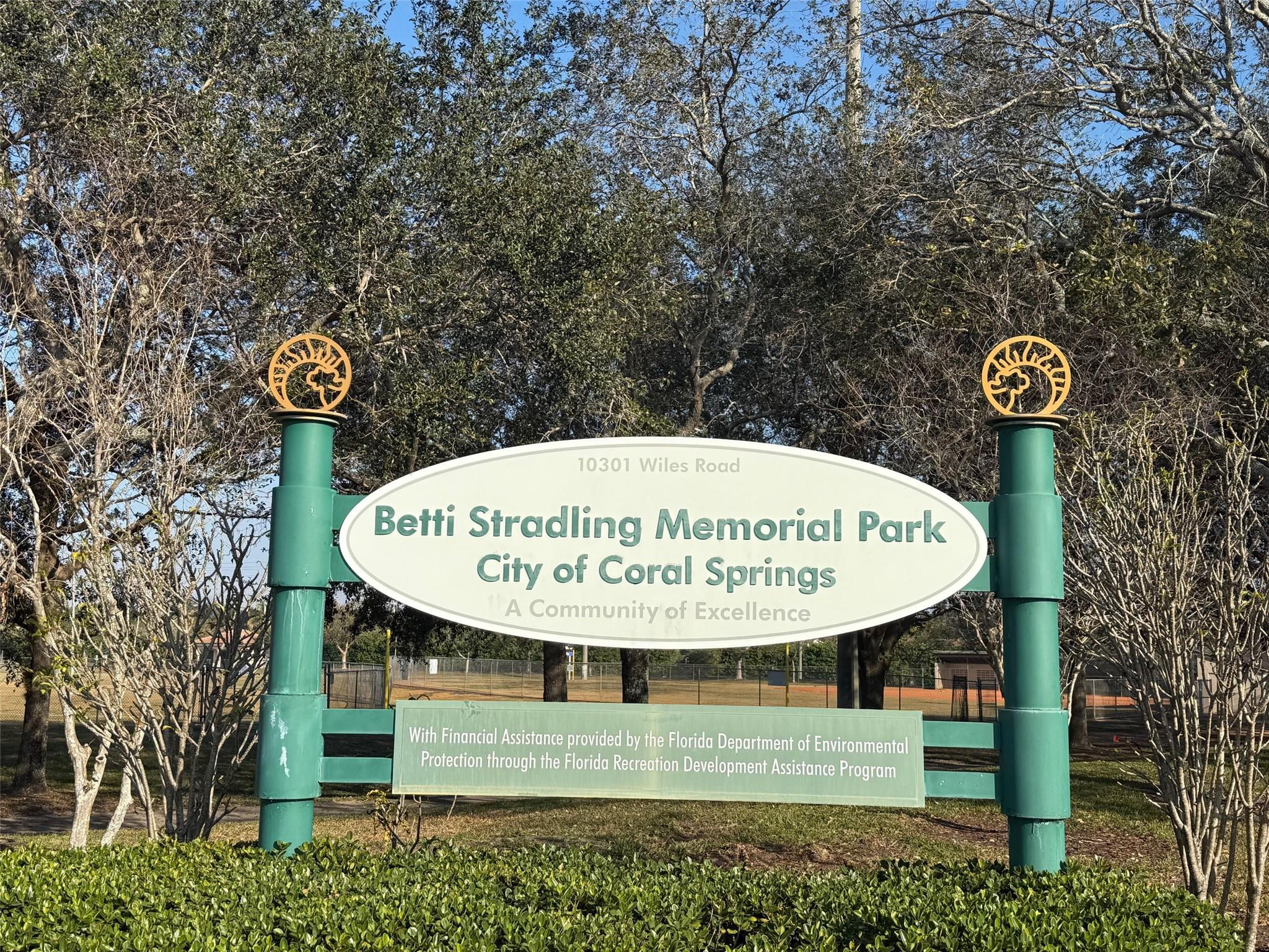 BROOKSIDE - Residential