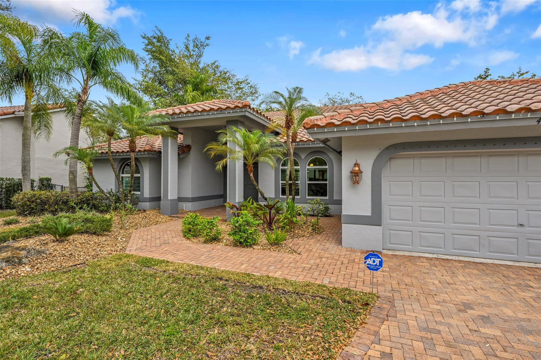 BROOKSIDE - Residential