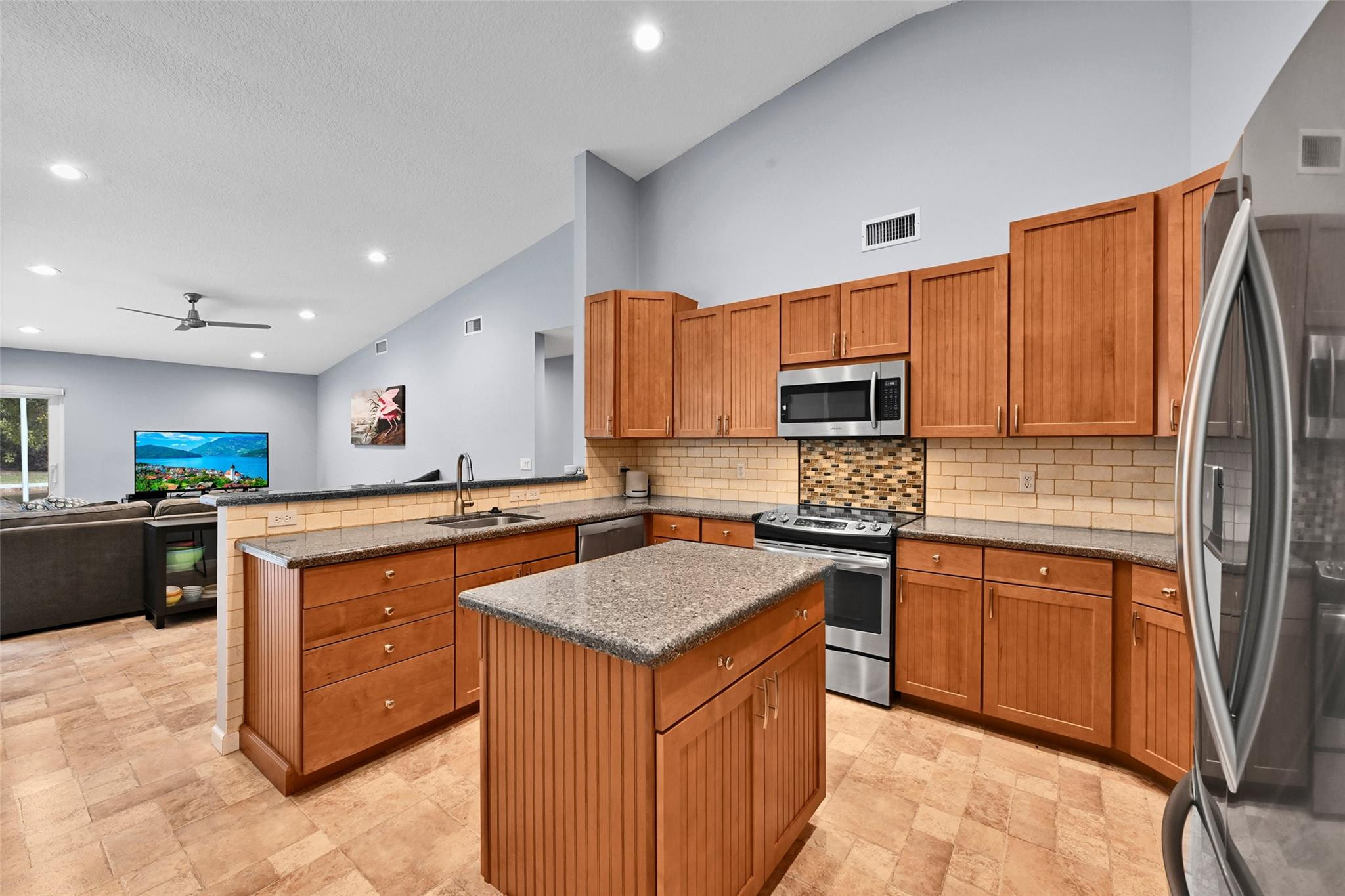 BROOKSIDE - Residential