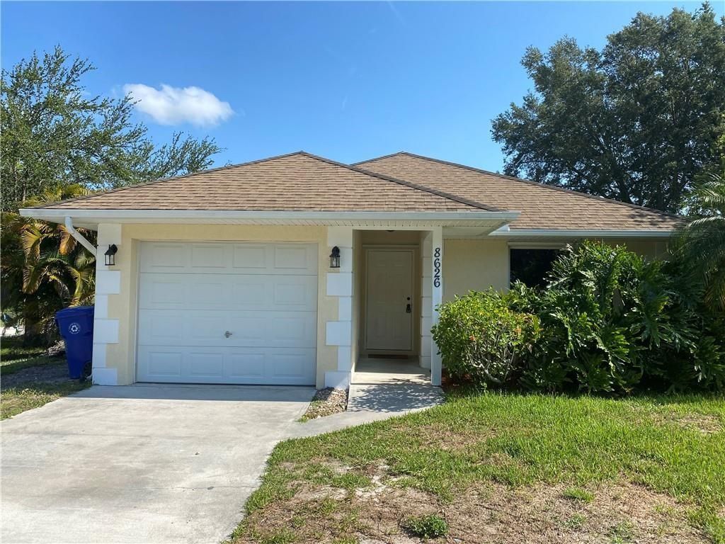 Photo of 8626 22nd Street, Vero Beach, FL 32966 (MLS # F10385918)