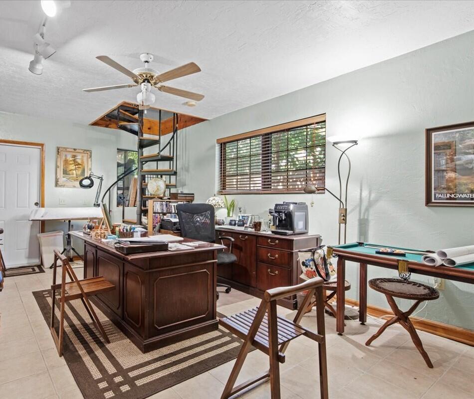 PERSHING PARK LAKE ADD - Residential