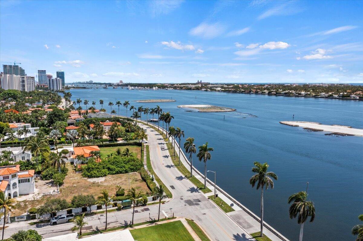 PERSHING PARK LAKE ADD - Residential