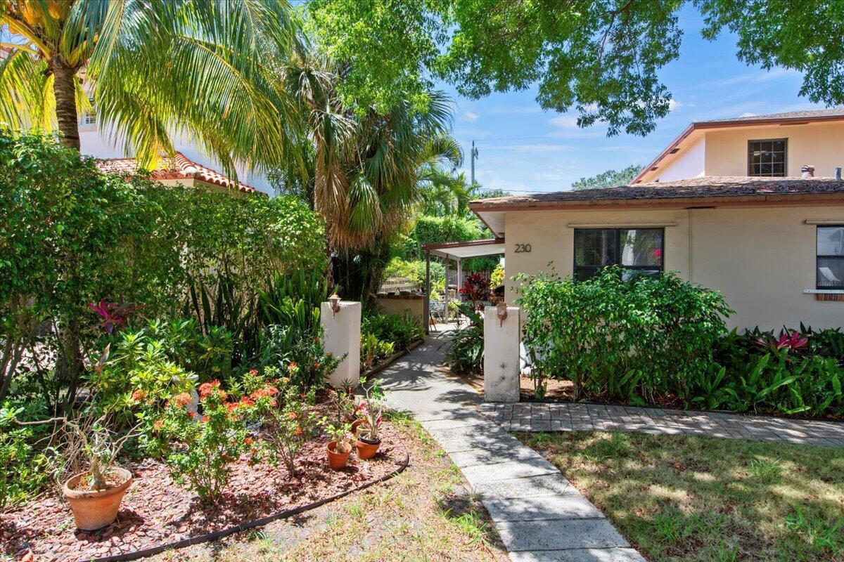 PERSHING PARK LAKE ADD - Residential