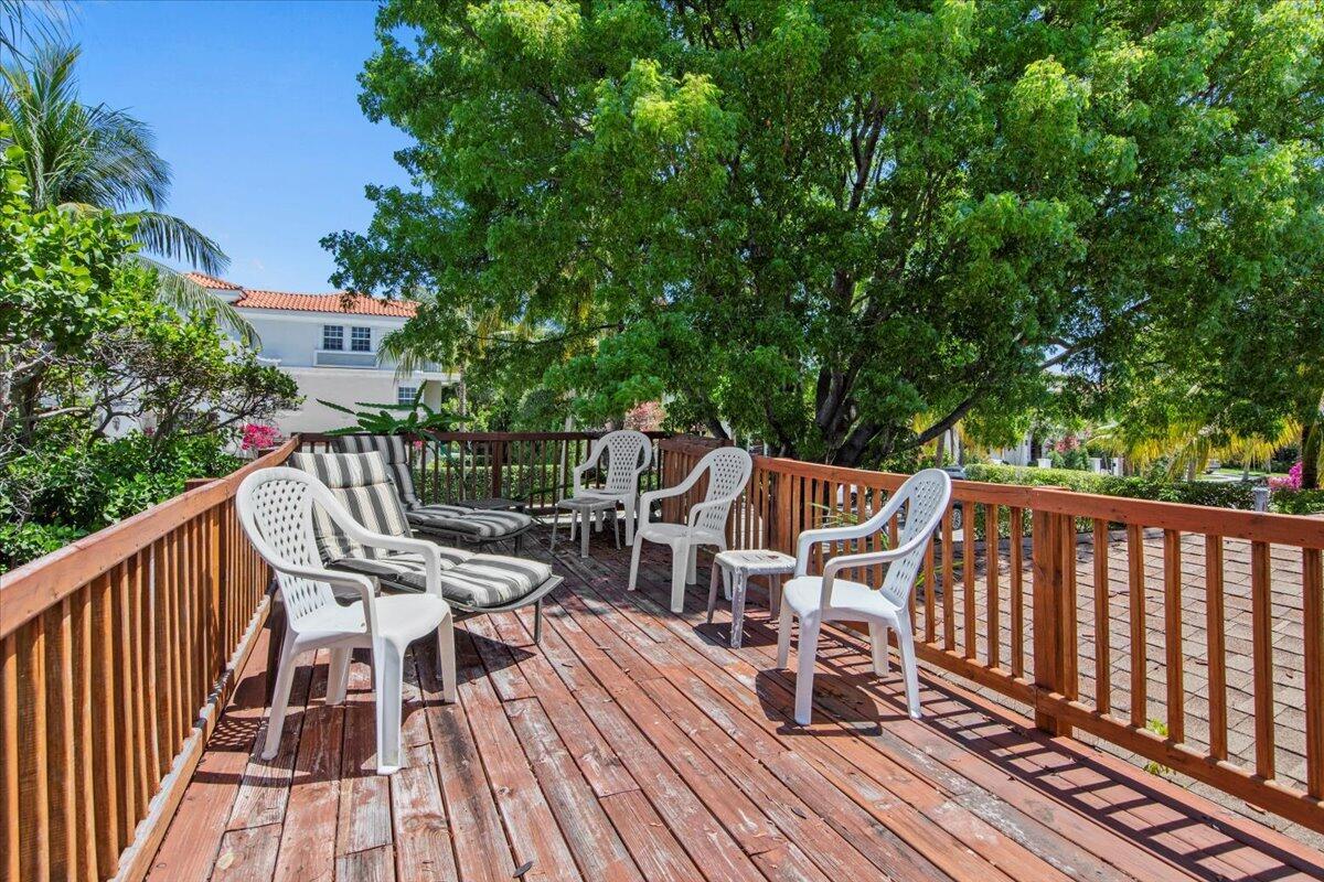 PERSHING PARK LAKE ADD - Residential