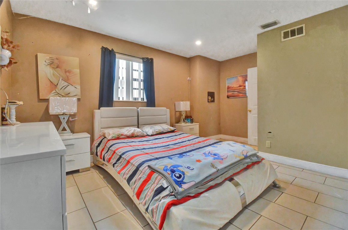 Lauderdale Lakes West Gate - Residential