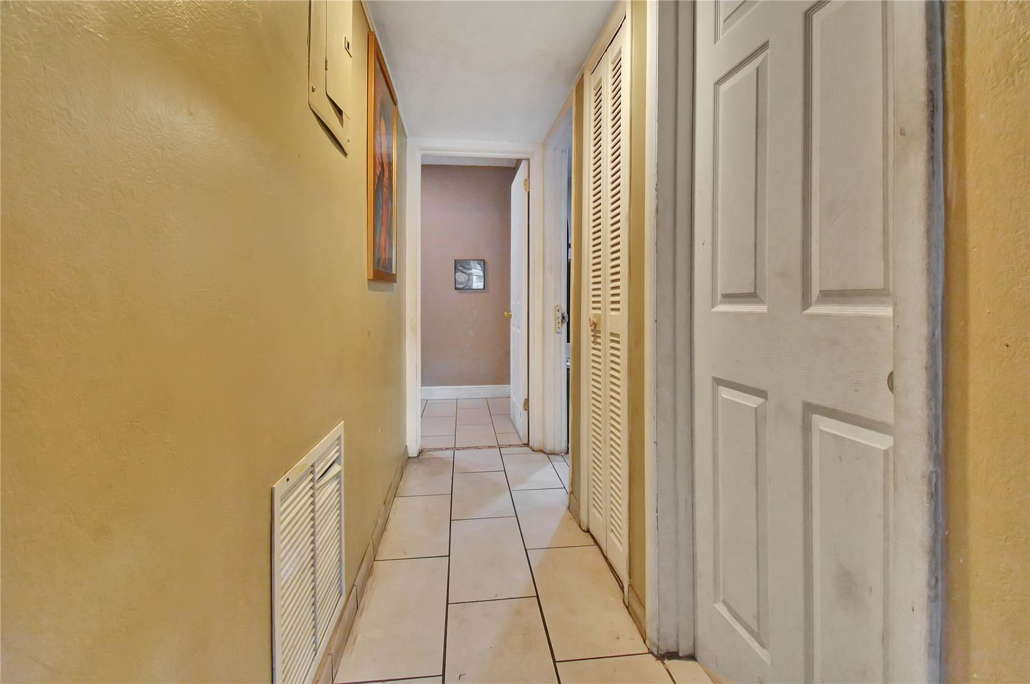 Lauderdale Lakes West Gate - Residential