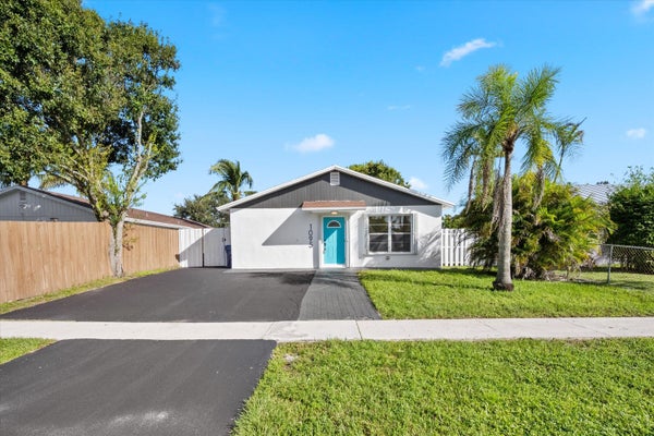 1095 CHICKASAW ST, JUPITER, FL 33458 - Image 36acfb60608ed4bb088460a6b5ed8821/2292396286
