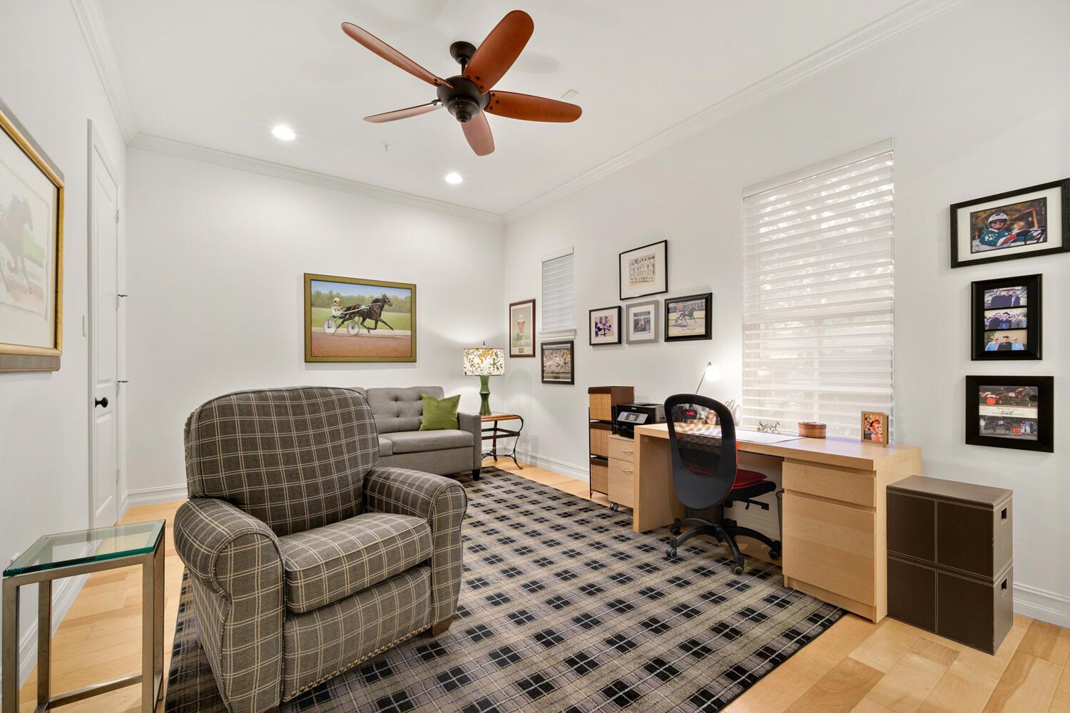 CANNERY ROW - Residential