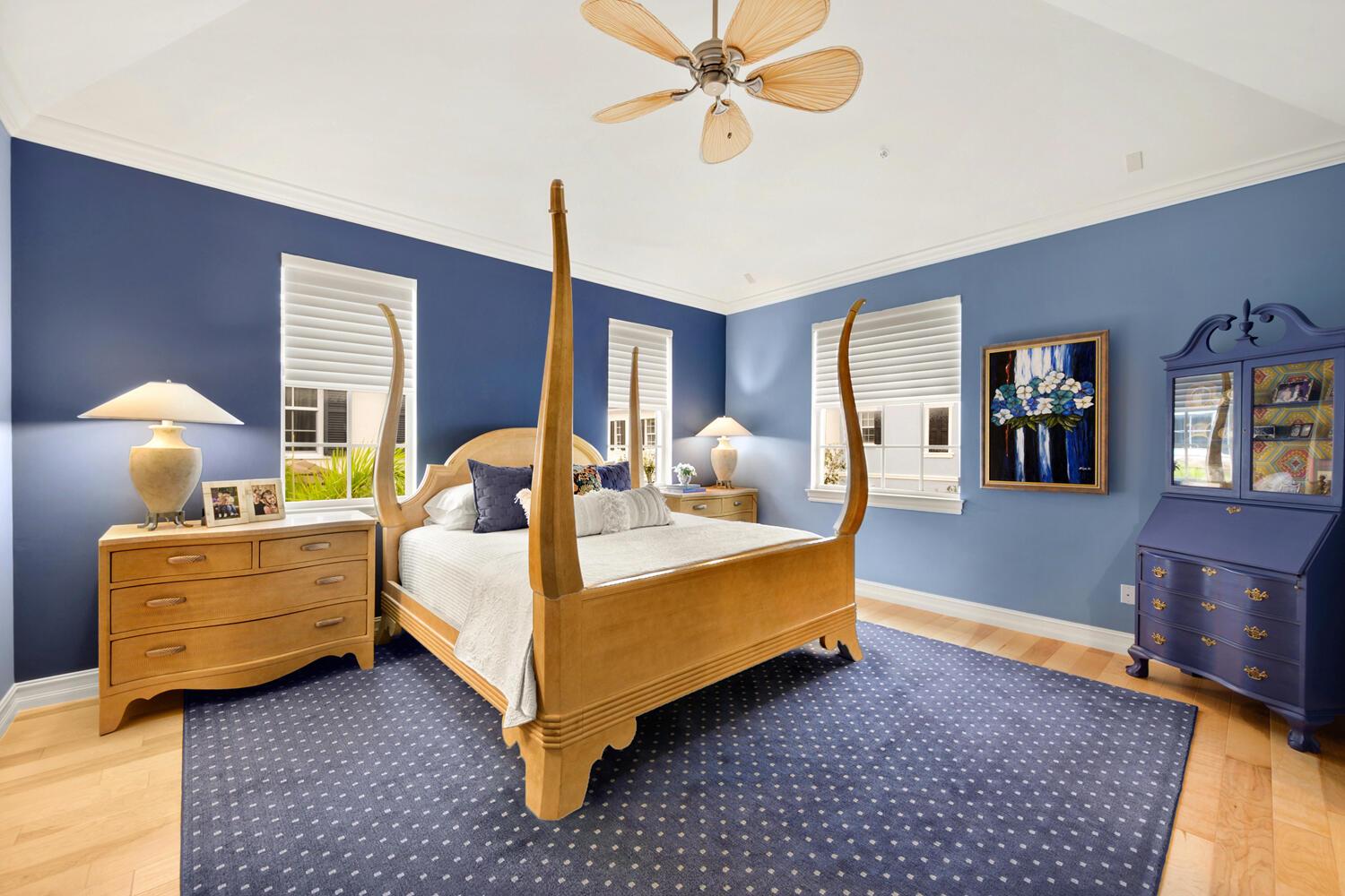 CANNERY ROW - Residential