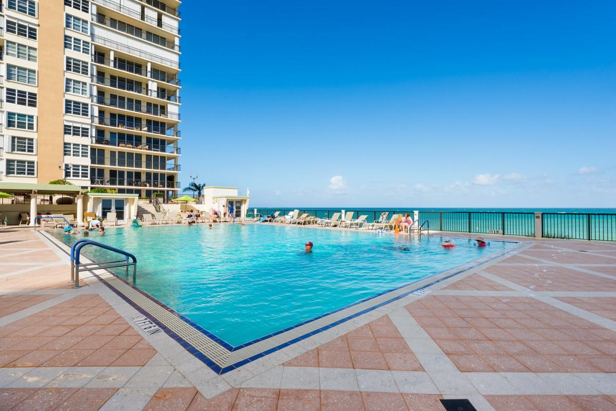 Plaza South - Residential Lease