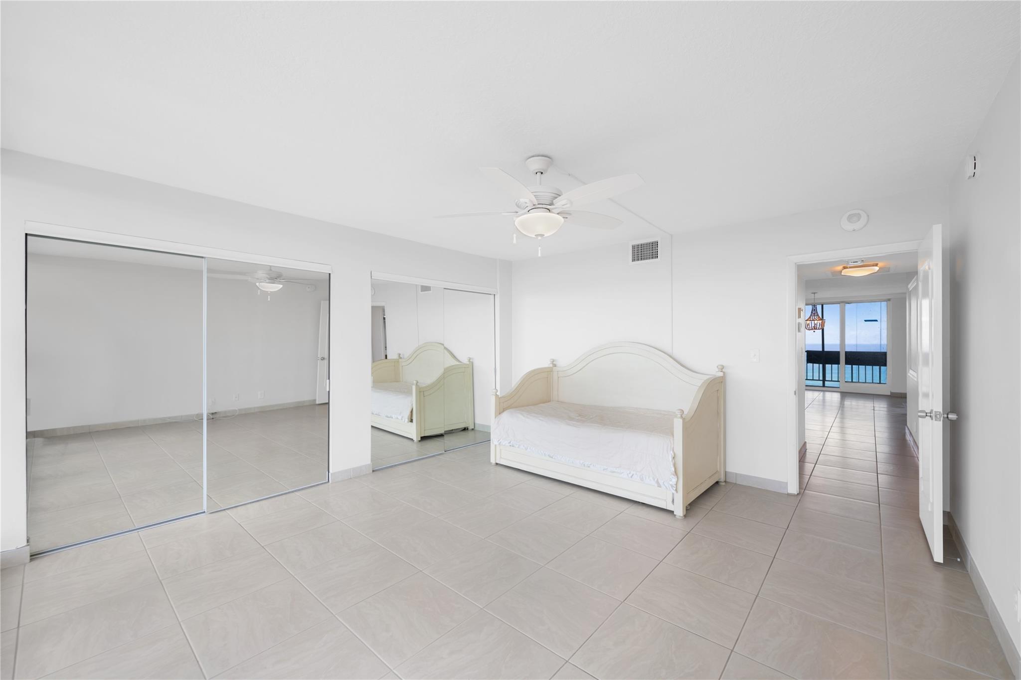 Plaza South - Residential Lease