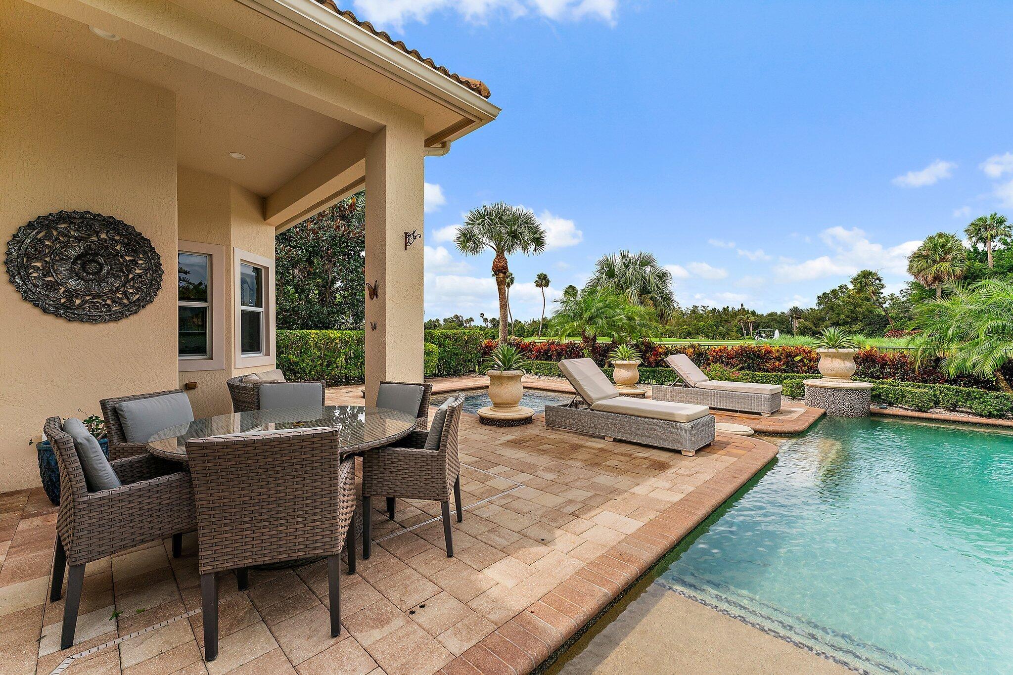 JUPITER COUNTRY CLUB - Residential