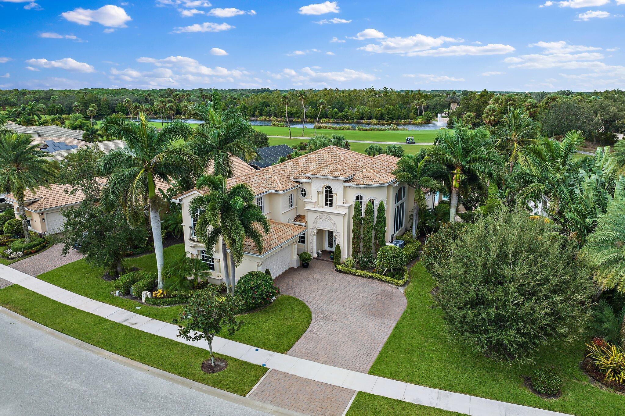 JUPITER COUNTRY CLUB - Residential