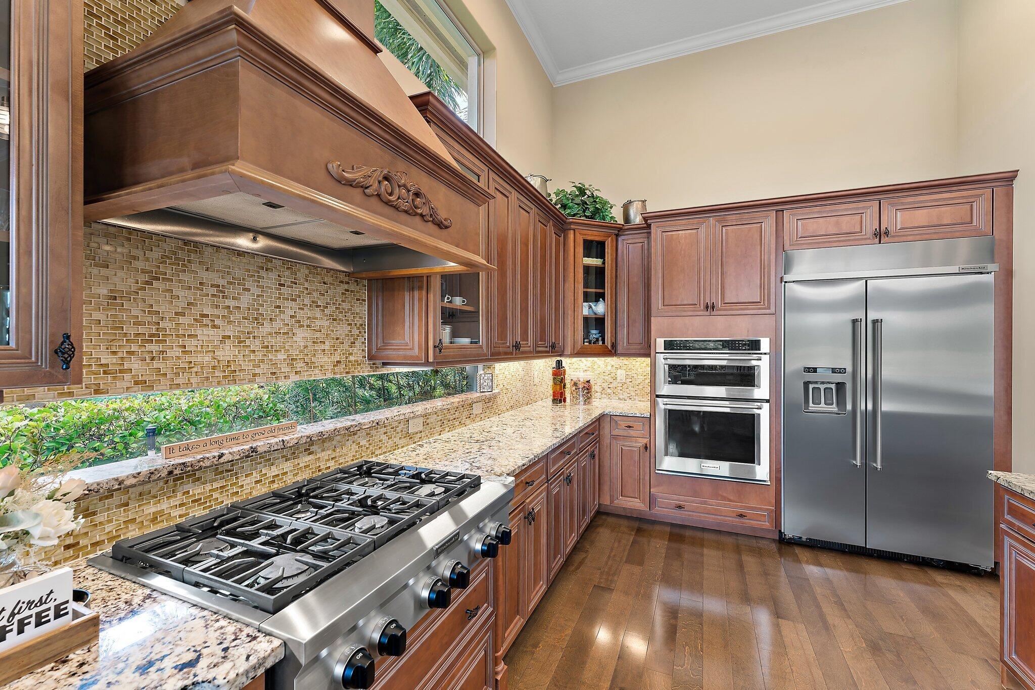 JUPITER COUNTRY CLUB - Residential