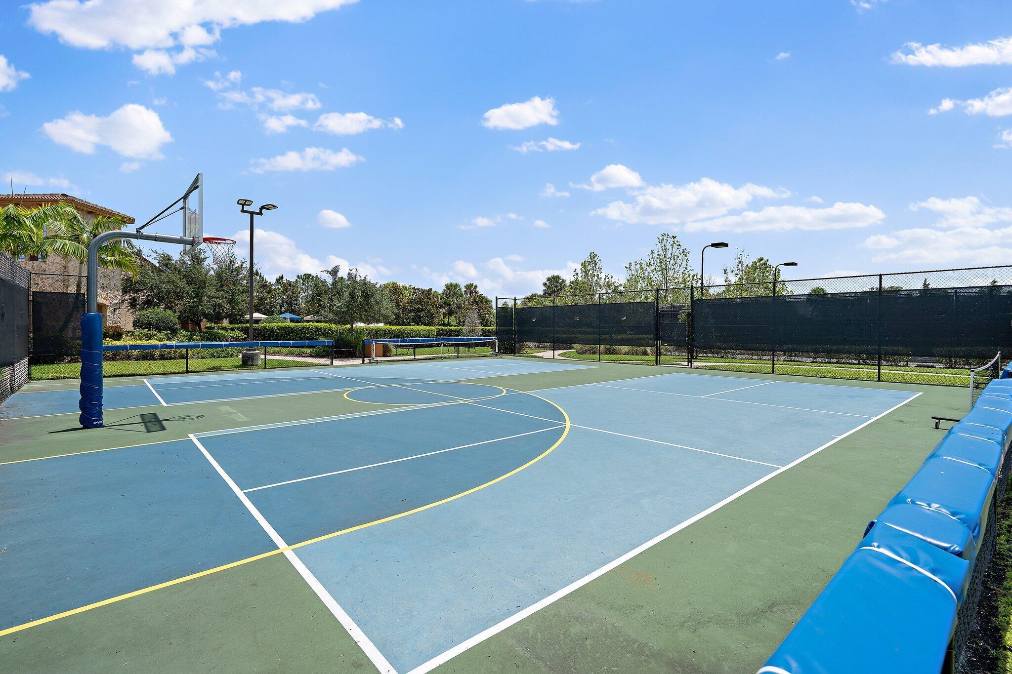 JUPITER COUNTRY CLUB - Residential